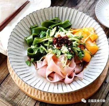 空港食品公司續寫云端美味新篇章 產品研發部助推機上陜西地方特色美食之兒時記憶篇